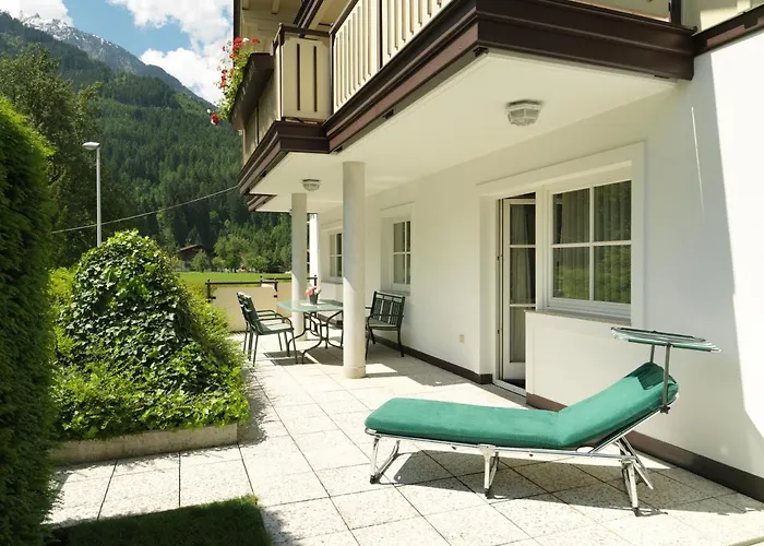 多米奇尔齐勒塔尔酒店 * 迈尔霍芬