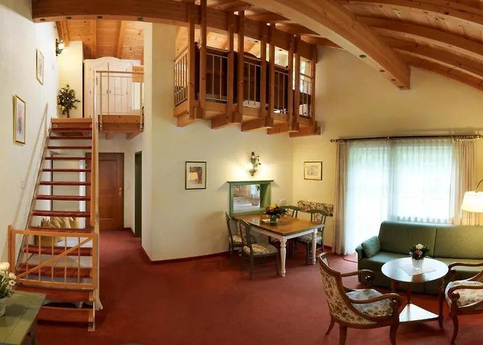 公寓 多米奇尔齐勒塔尔酒店 *